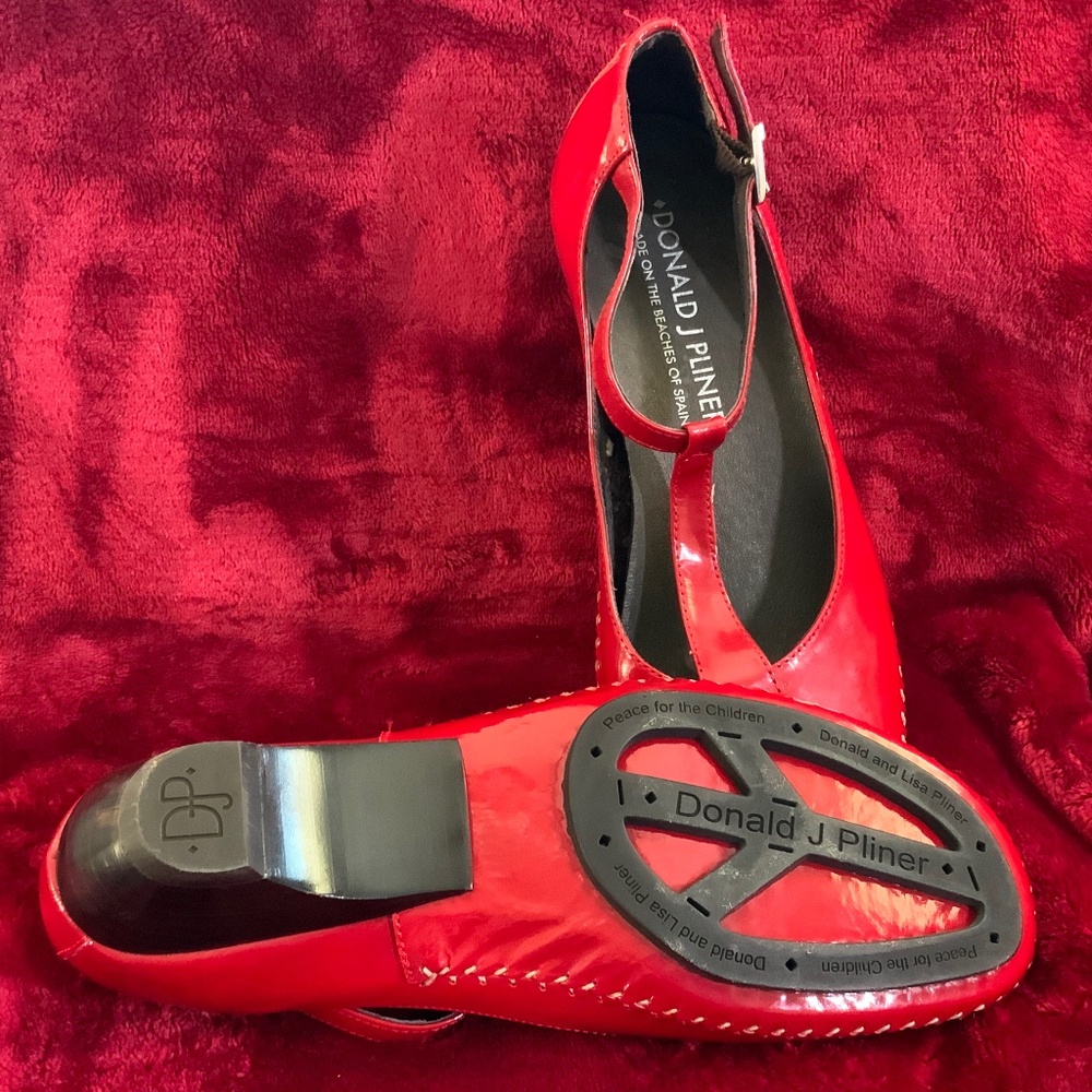 Donald J. Pliner Ruby Red heels SIZE 6.5